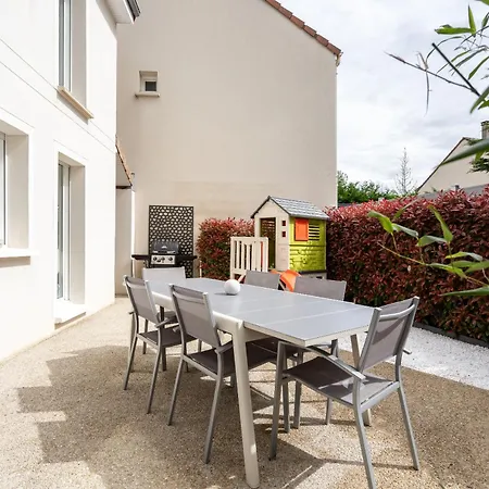 Semesterbostad Dream Factory House - Disneyland Paris - 8 Pax Wifi Parking Montévrain