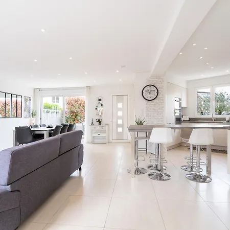 Dream Factory House - Disneyland Paris - 8 Pax Wifi Parking בית נופש